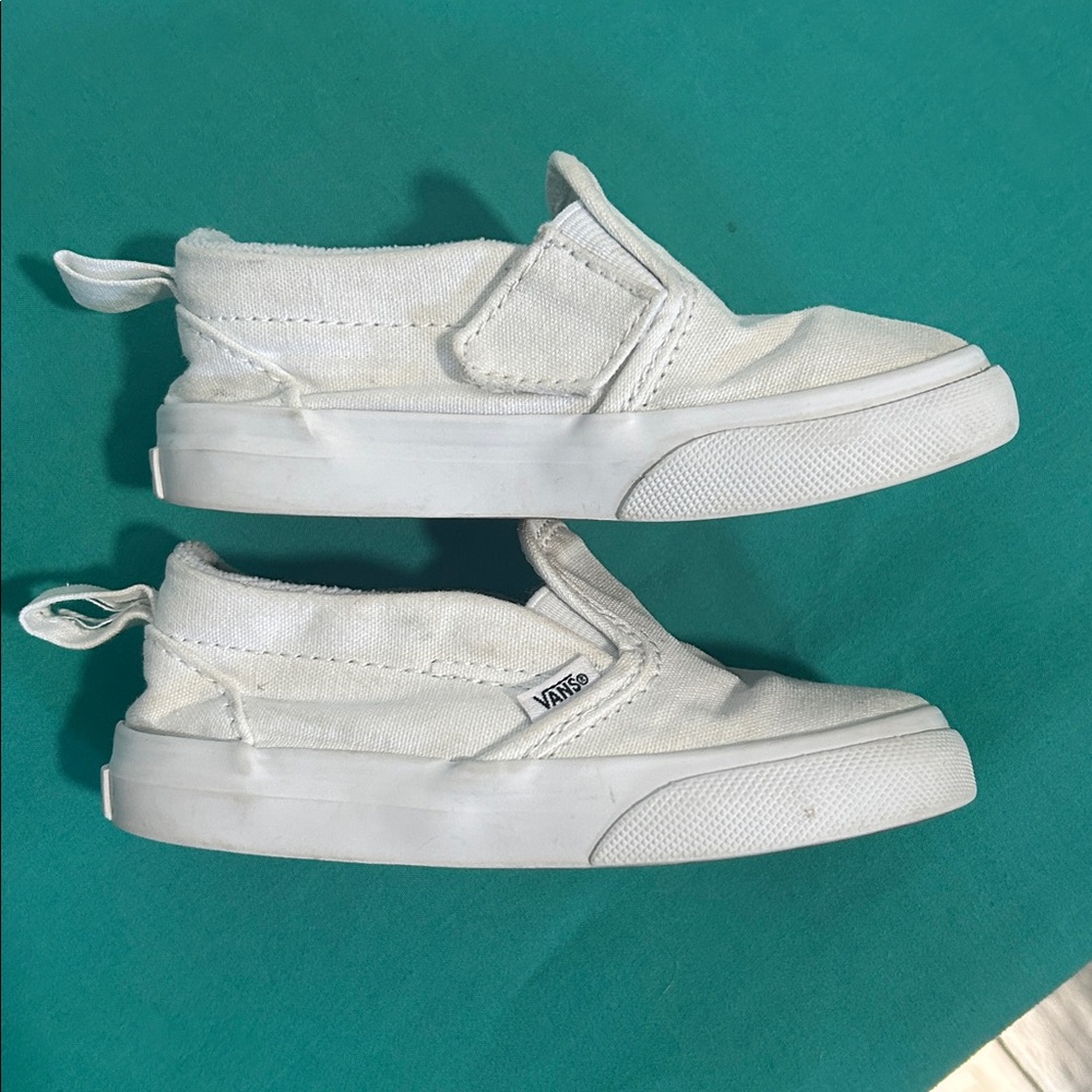 VANS Toddler White Slip-On w/ Velcro strap sz:7 - Picture 3 of 9